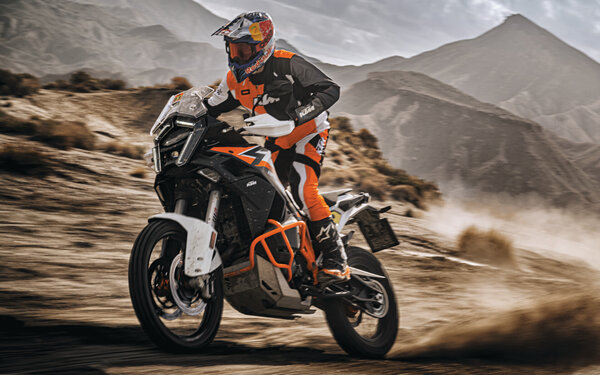 2024 KTM 890 Adventure | KTM Configurator